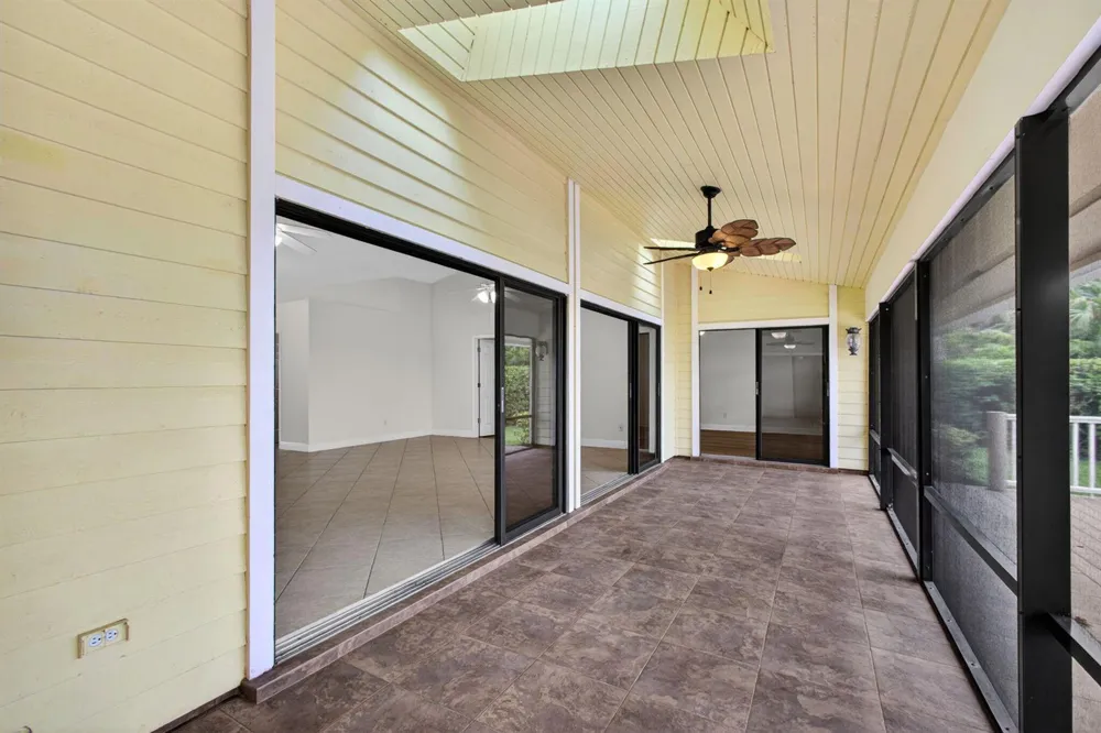 10420 SE Jupiter Narrows Drive Hobe Sound, FL 33455