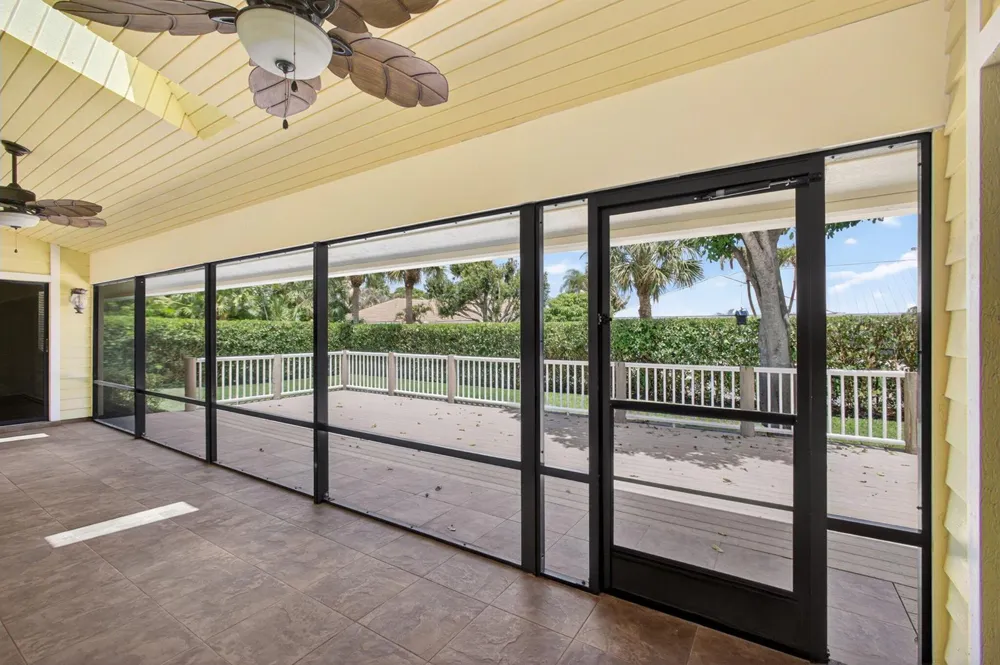 10420 SE Jupiter Narrows Drive Hobe Sound, FL 33455