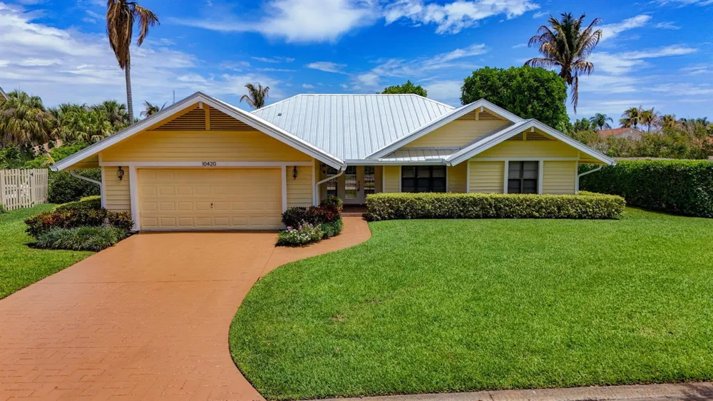 10420 SE Jupiter Narrows Drive Hobe Sound, FL 33455