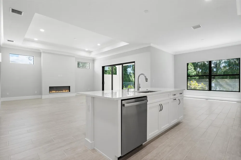 692 Ravens Landing Drive Vero Beach, FL 32968
