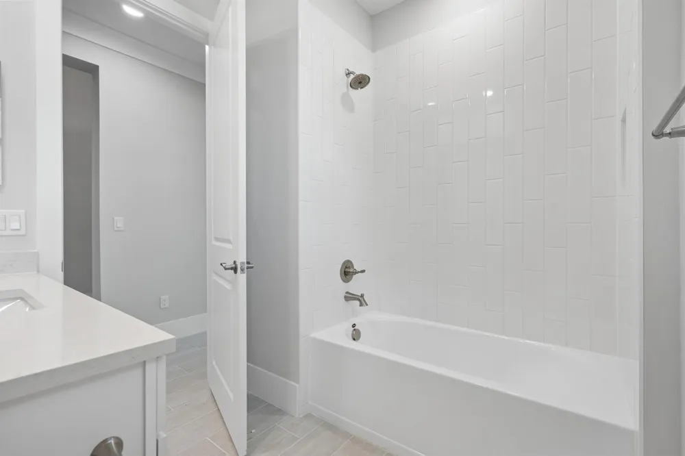 692 Ravens Landing Drive Vero Beach, FL 32968