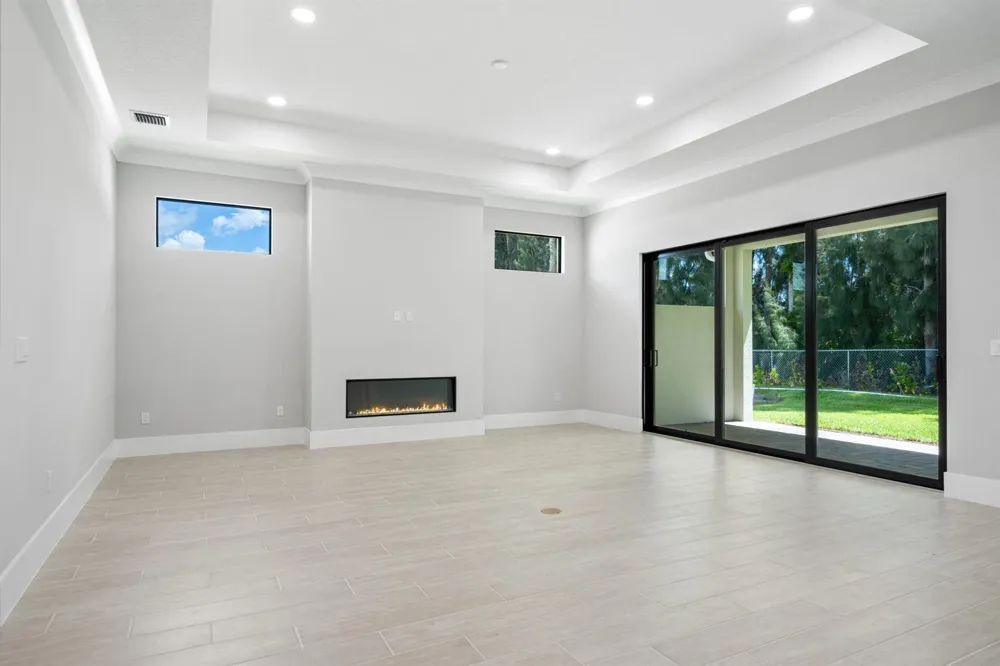 692 Ravens Landing Drive Vero Beach, FL 32968