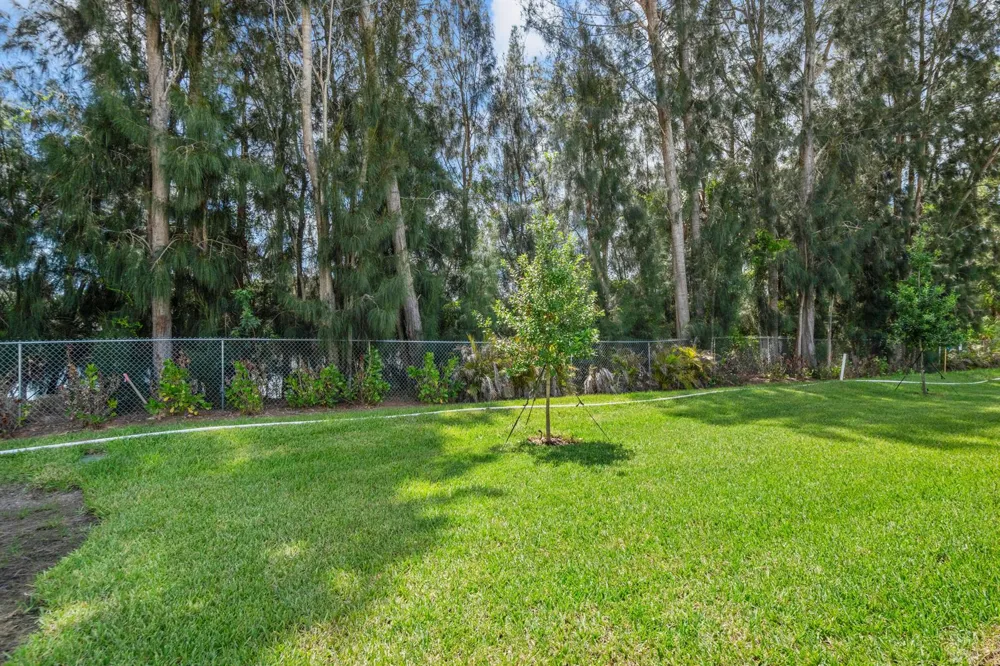 692 Ravens Landing Drive Vero Beach, FL 32968