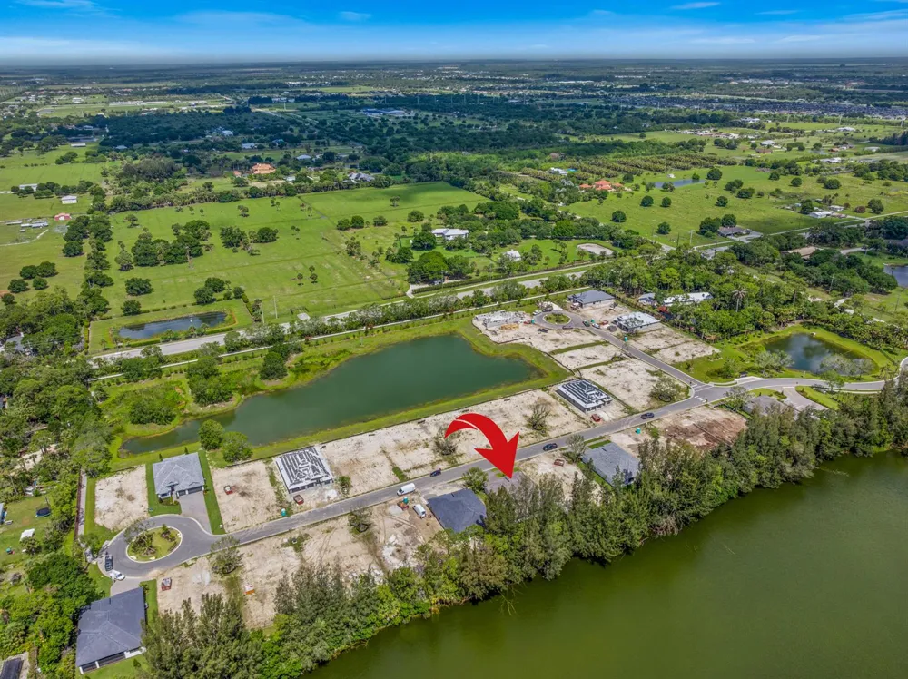 692 Ravens Landing Drive Vero Beach, FL 32968