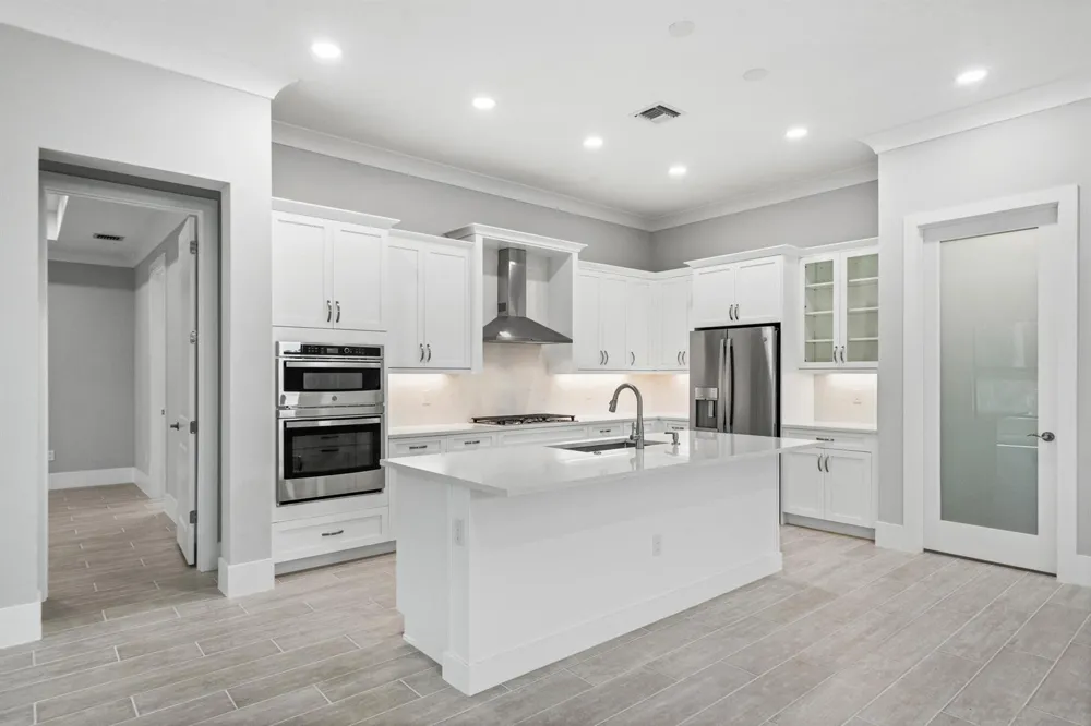 692 Ravens Landing Drive Vero Beach, FL 32968
