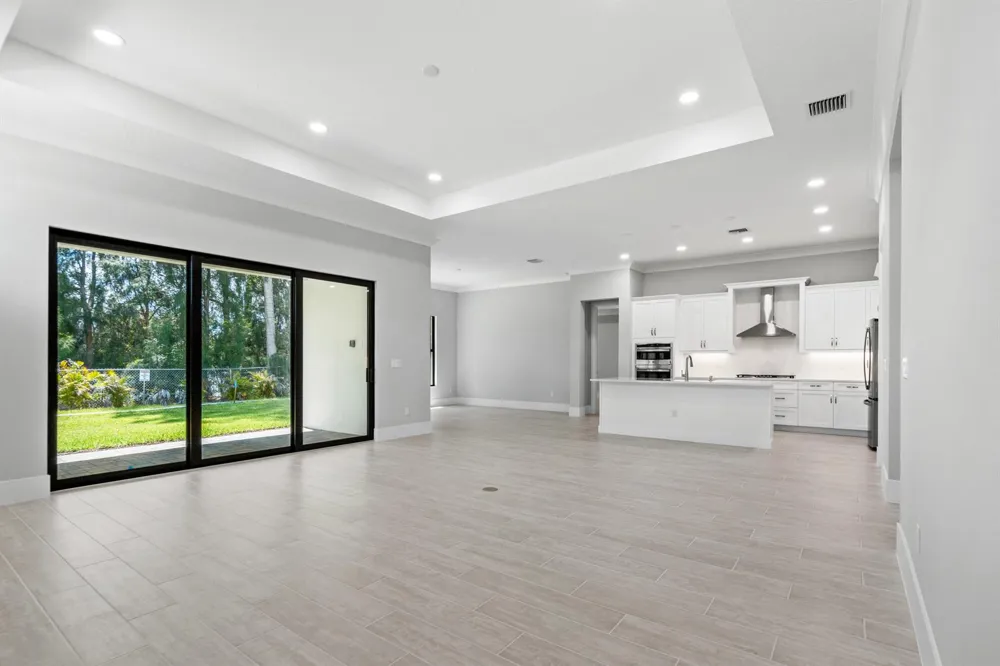 692 Ravens Landing Drive Vero Beach, FL 32968