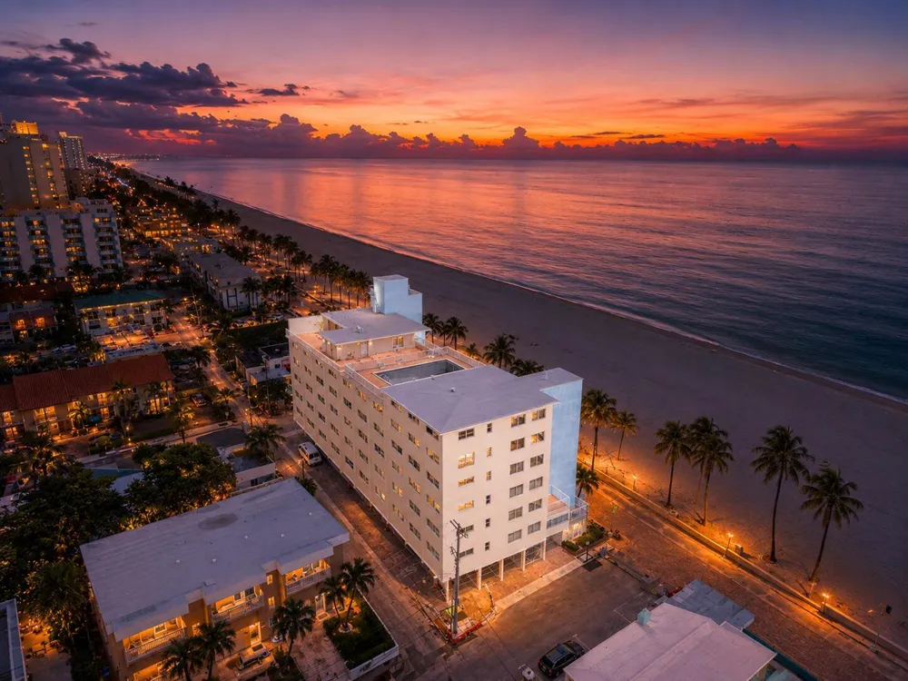 300 Oregon Street #501 Hollywood, FL 33019