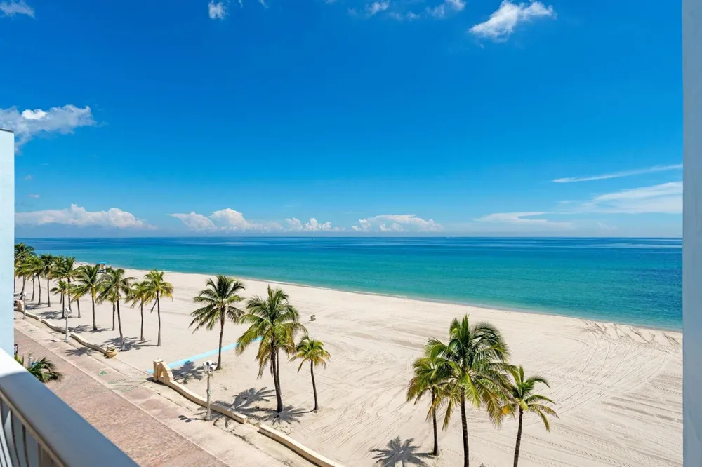 300 Oregon Street #501 Hollywood, FL 33019
