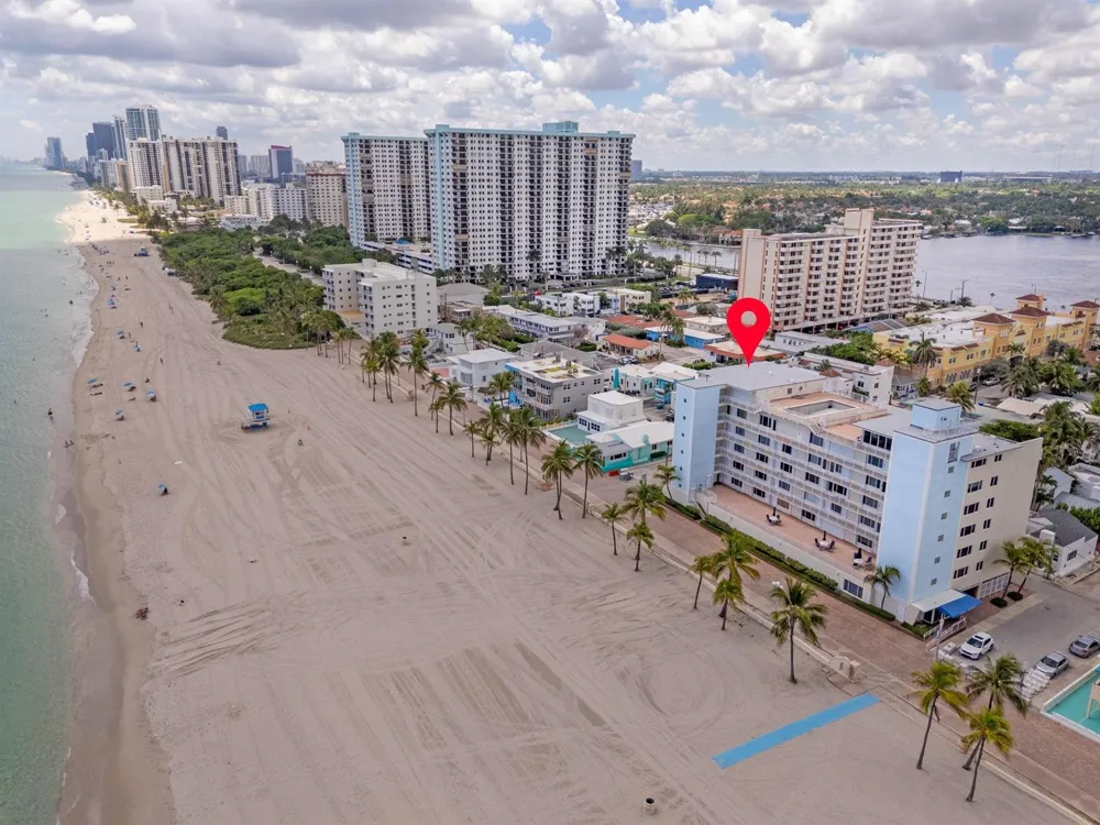 300 Oregon Street #501 Hollywood, FL 33019
