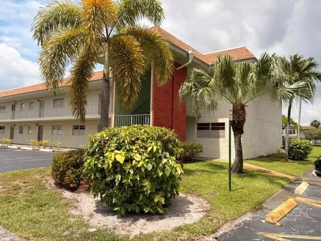 607 S State Rd 7 #1g Margate, FL 33068