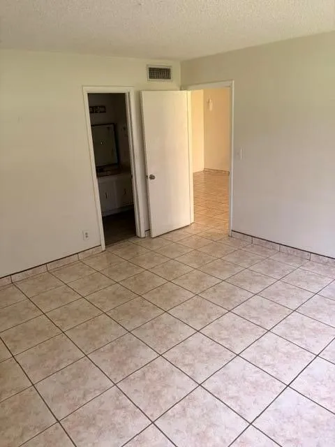 607 S State Rd 7 #1g Margate, FL 33068
