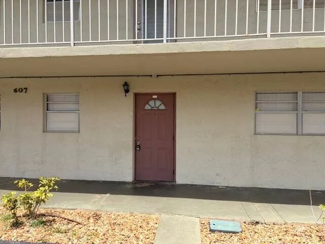 607 S State Rd 7 #1g Margate, FL 33068