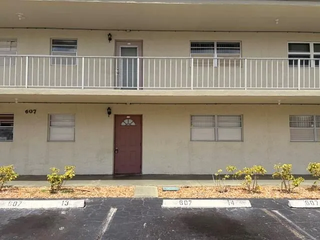 607 S State Rd 7 #1g Margate, FL 33068