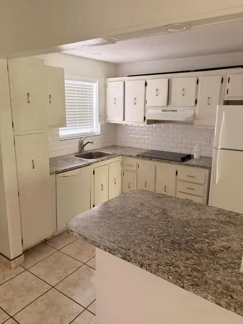 607 S State Rd 7 #1g Margate, FL 33068
