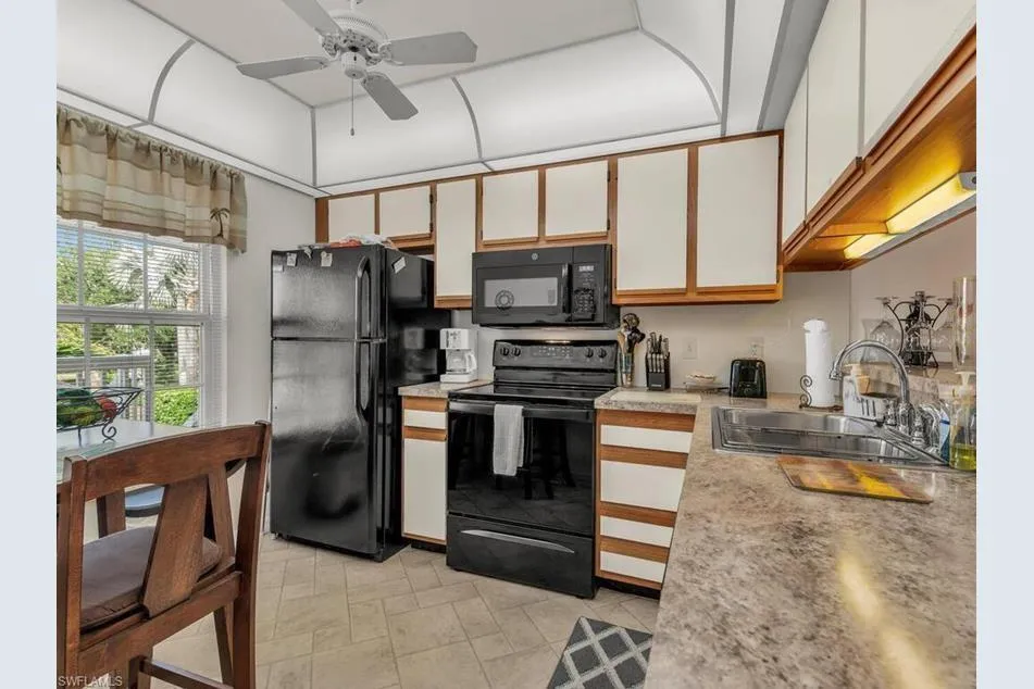850 Elkhorn Court #224 Marco Island, FL 34145