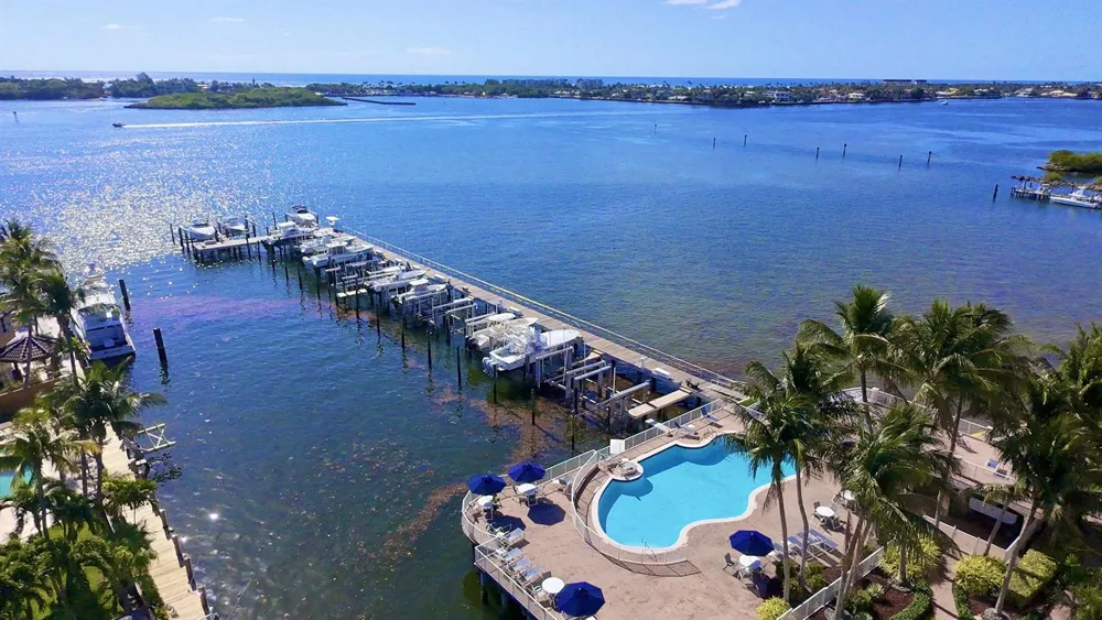 115 Harbors Way Boynton Beach, FL 33435
