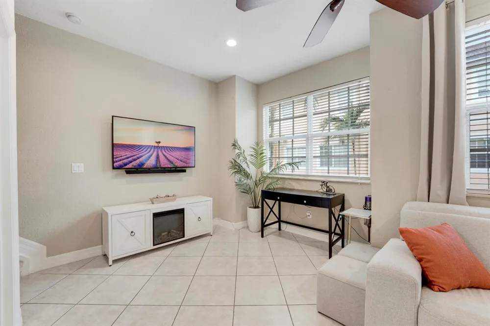 115 Harbors Way Boynton Beach, FL 33435