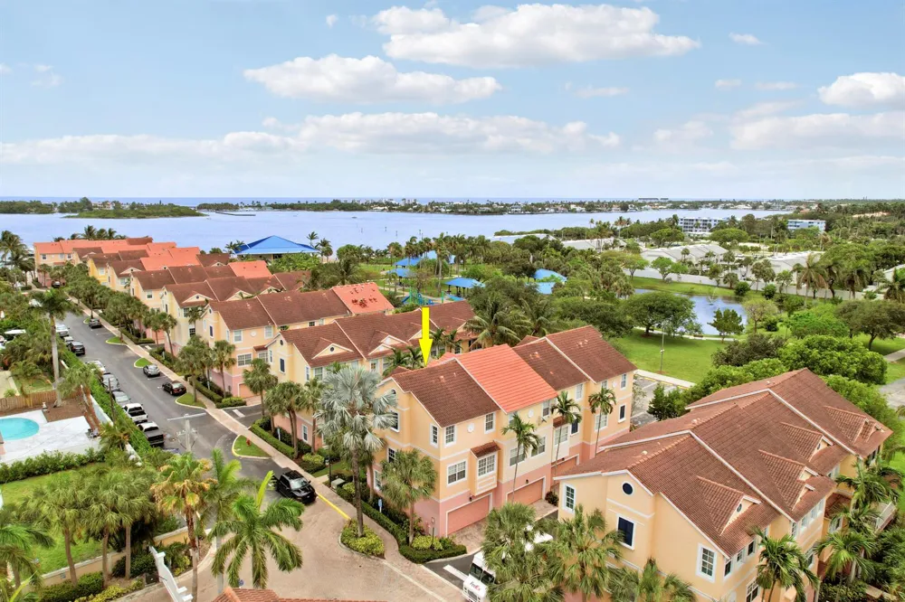 115 Harbors Way Boynton Beach, FL 33435