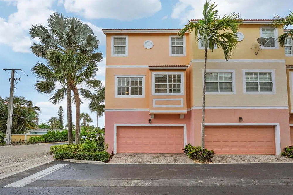 115 Harbors Way Boynton Beach, FL 33435