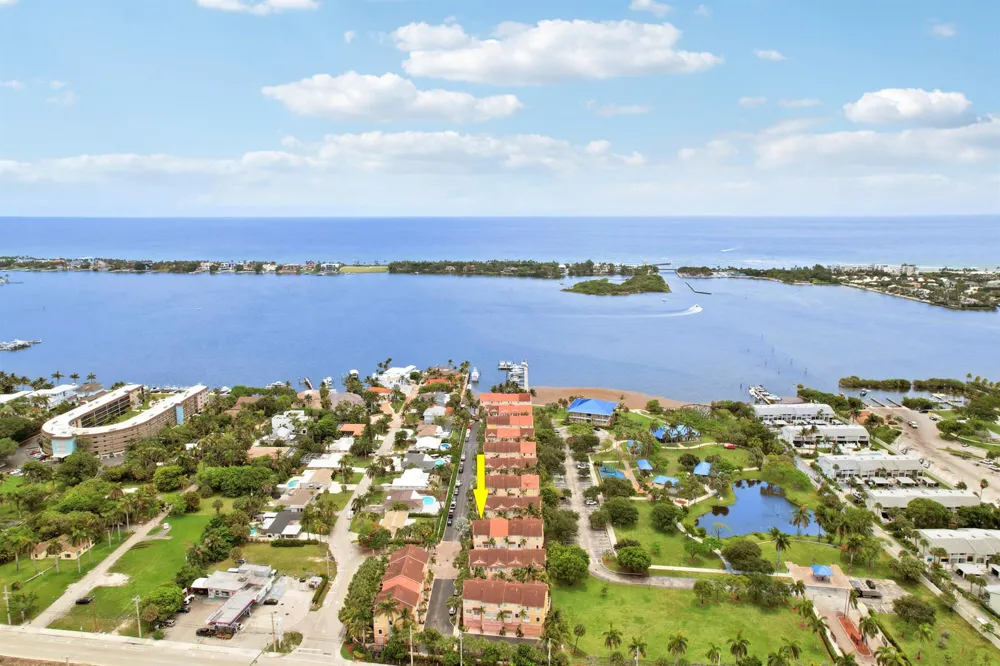 115 Harbors Way Boynton Beach, FL 33435