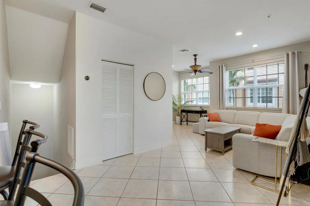 115 Harbors Way Boynton Beach, FL 33435