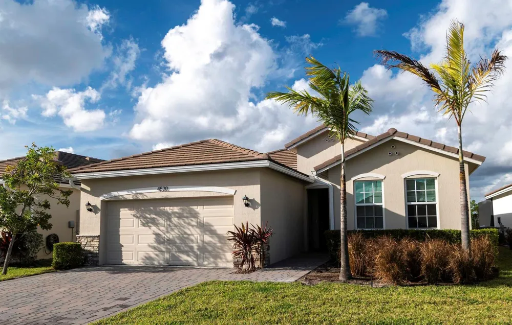 4530 NW Exchange Avenue Jensen Beach, FL 34957