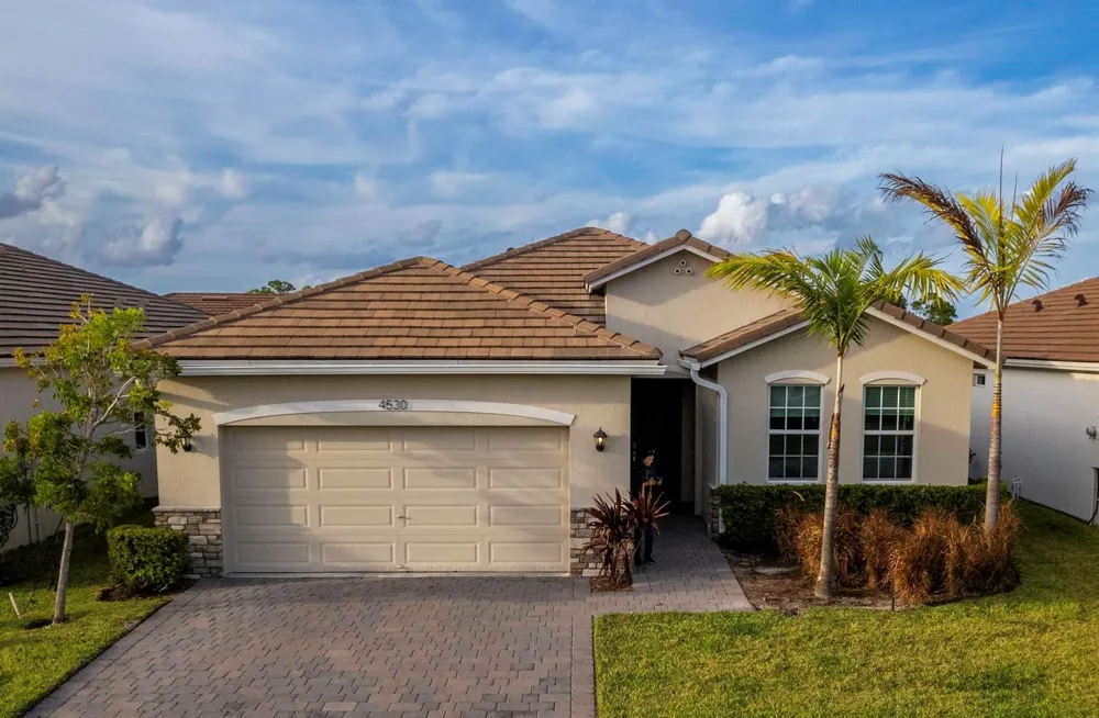 4530 NW Exchange Avenue Jensen Beach, FL 34957