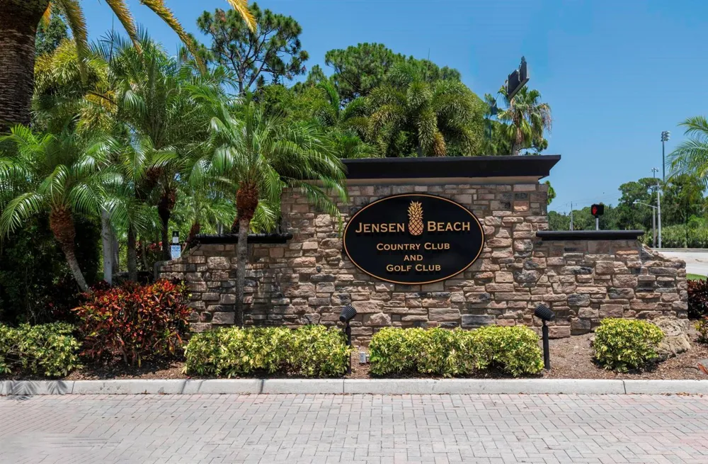 4530 NW Exchange Avenue Jensen Beach, FL 34957