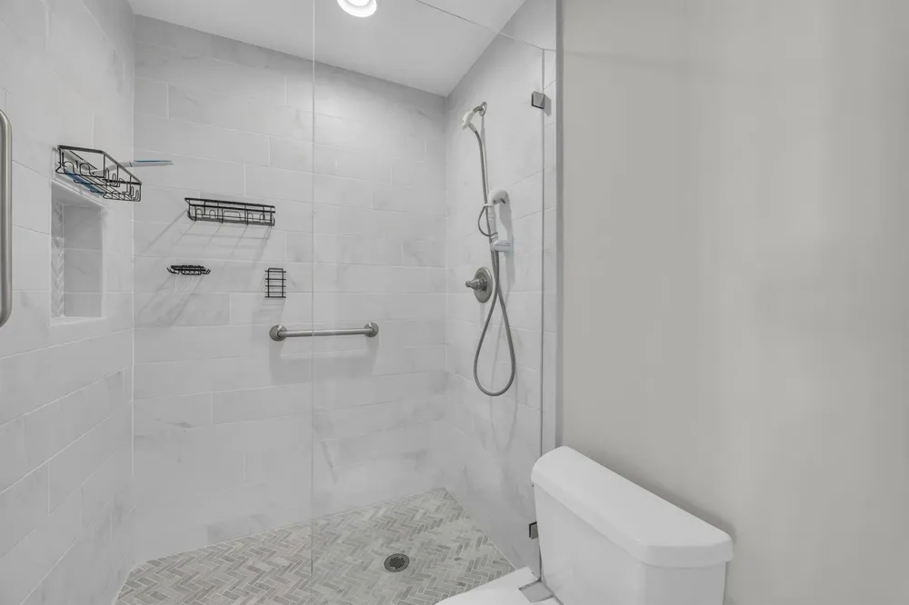 1105 Duncan Circle #104 Palm Beach Gardens, FL 33418