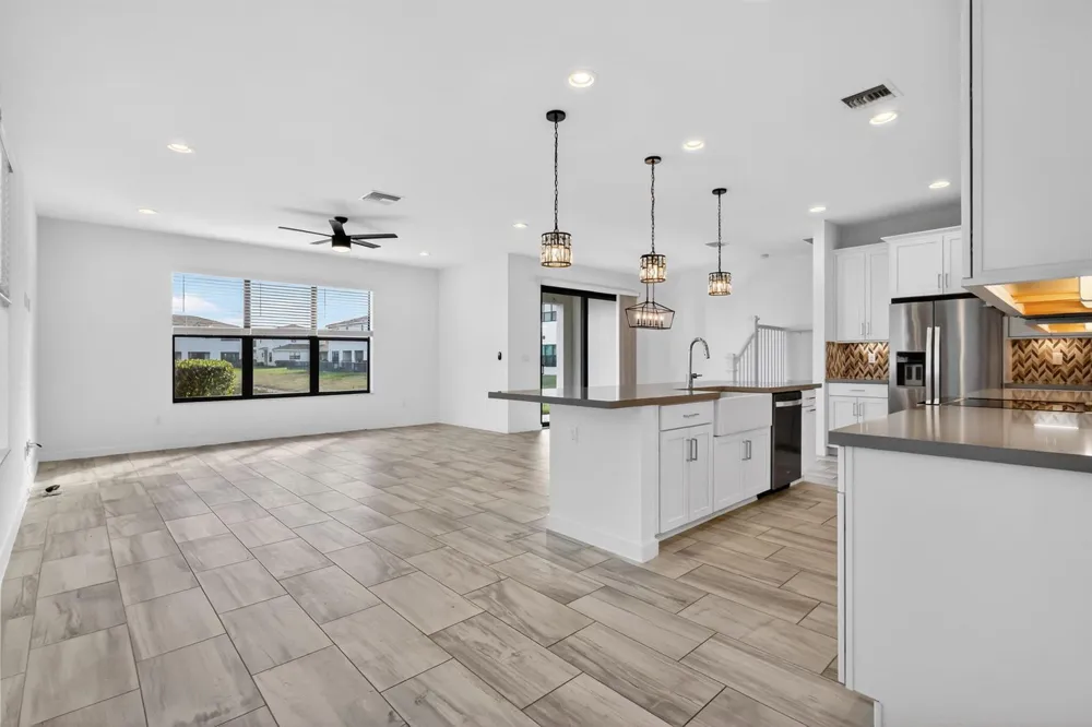 8792 Antarus Drive Lake Worth, FL 33467