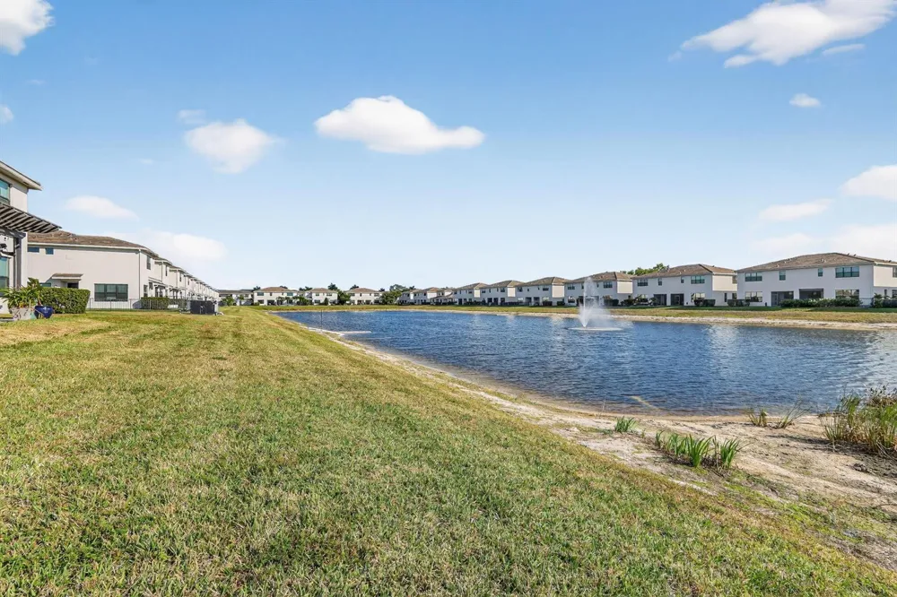 8792 Antarus Drive Lake Worth, FL 33467
