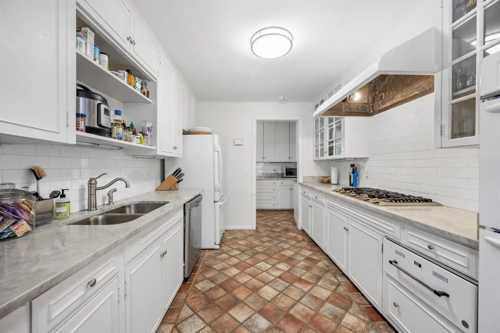 258 Pendleton Avenue Palm Beach, FL 33480