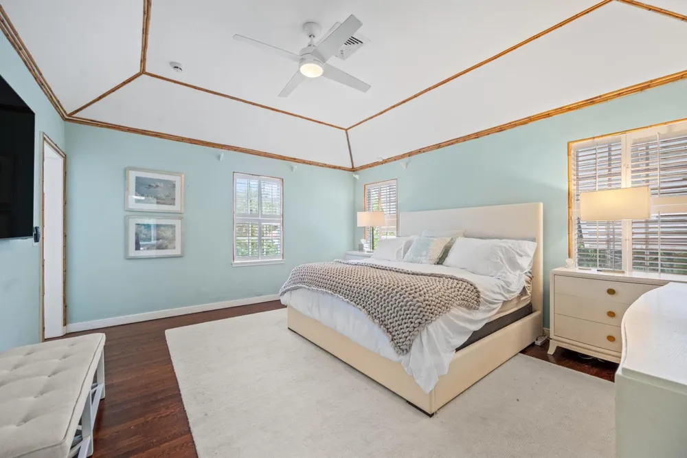 258 Pendleton Avenue Palm Beach, FL 33480
