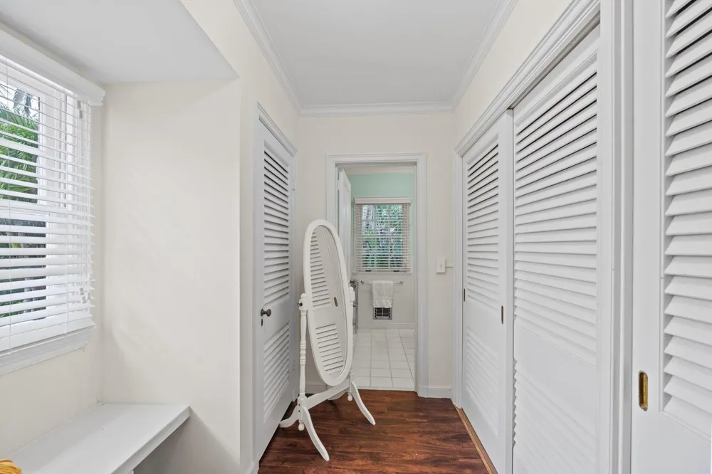 258 Pendleton Avenue Palm Beach, FL 33480