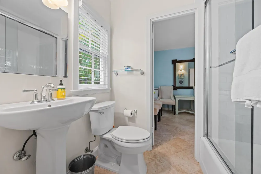 258 Pendleton Avenue Palm Beach, FL 33480