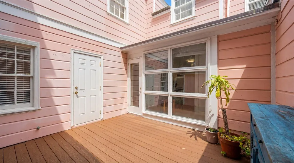 258 Pendleton Avenue Palm Beach, FL 33480