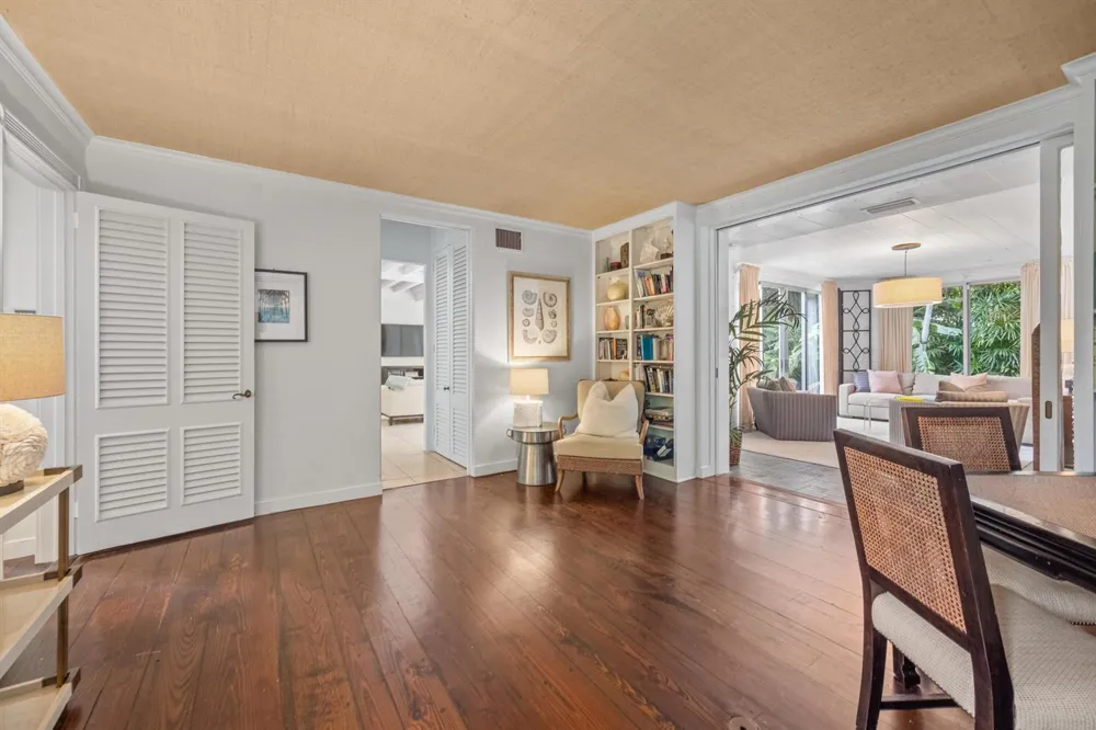 258 Pendleton Avenue Palm Beach, FL 33480