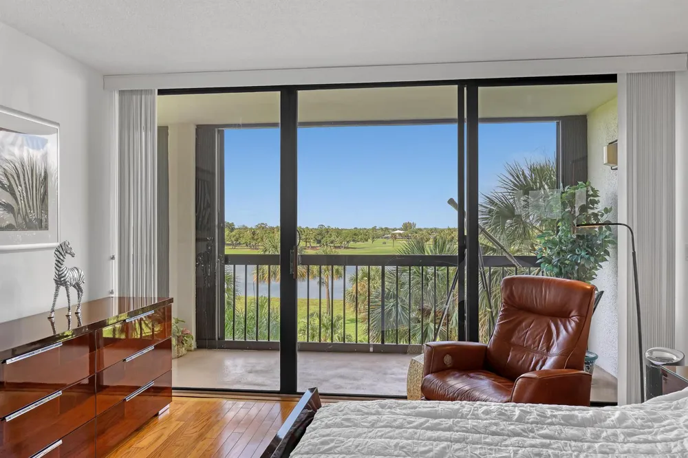 356 Golfview Road #403 North Palm Beach, FL 33408