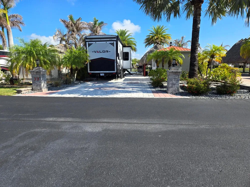 609 SW 42nd Cove Okeechobee, FL 34974