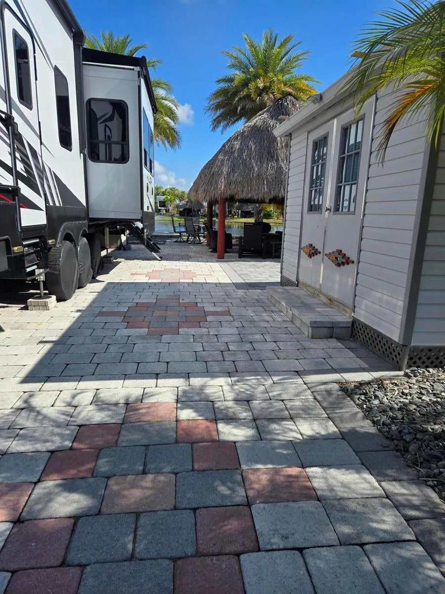 609 SW 42nd Cove Okeechobee, FL 34974