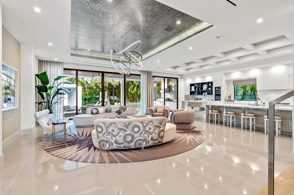 1040 S Ocean Boulevard Delray Beach, FL 33483