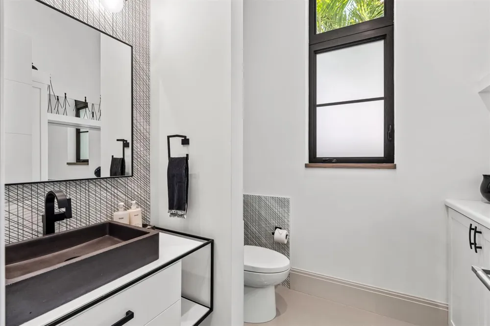 1040 S Ocean Boulevard Delray Beach, FL 33483