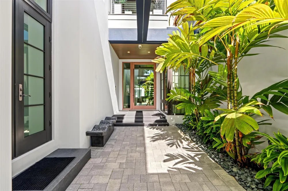 1040 S Ocean Boulevard Delray Beach, FL 33483