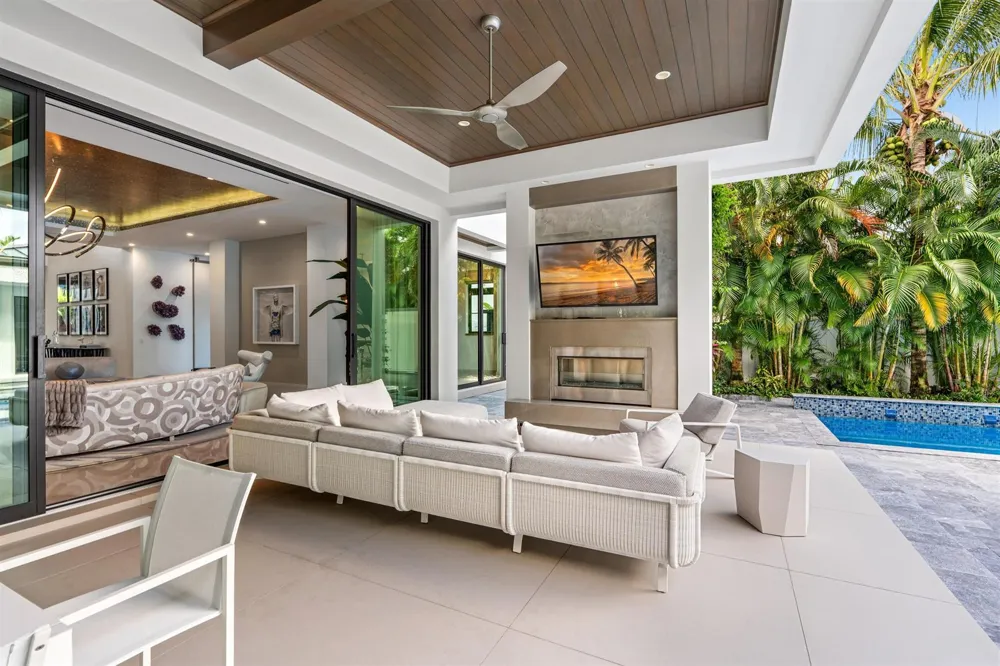 1040 S Ocean Boulevard Delray Beach, FL 33483