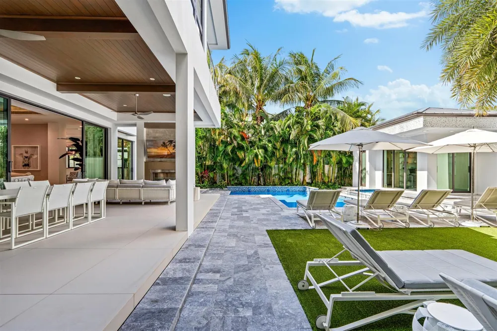 1040 S Ocean Boulevard Delray Beach, FL 33483