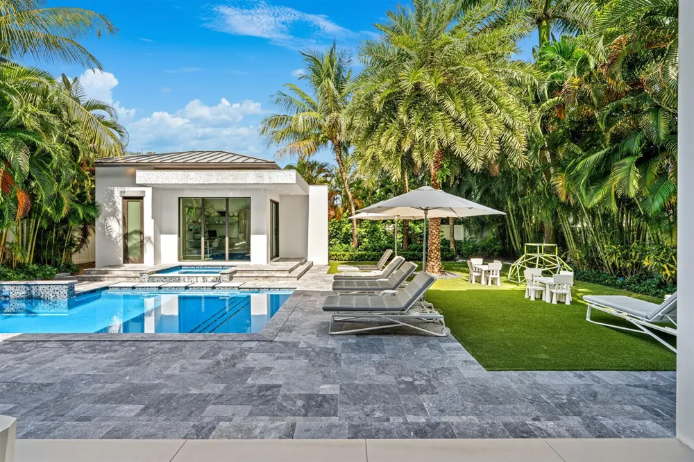 1040 S Ocean Boulevard Delray Beach, FL 33483