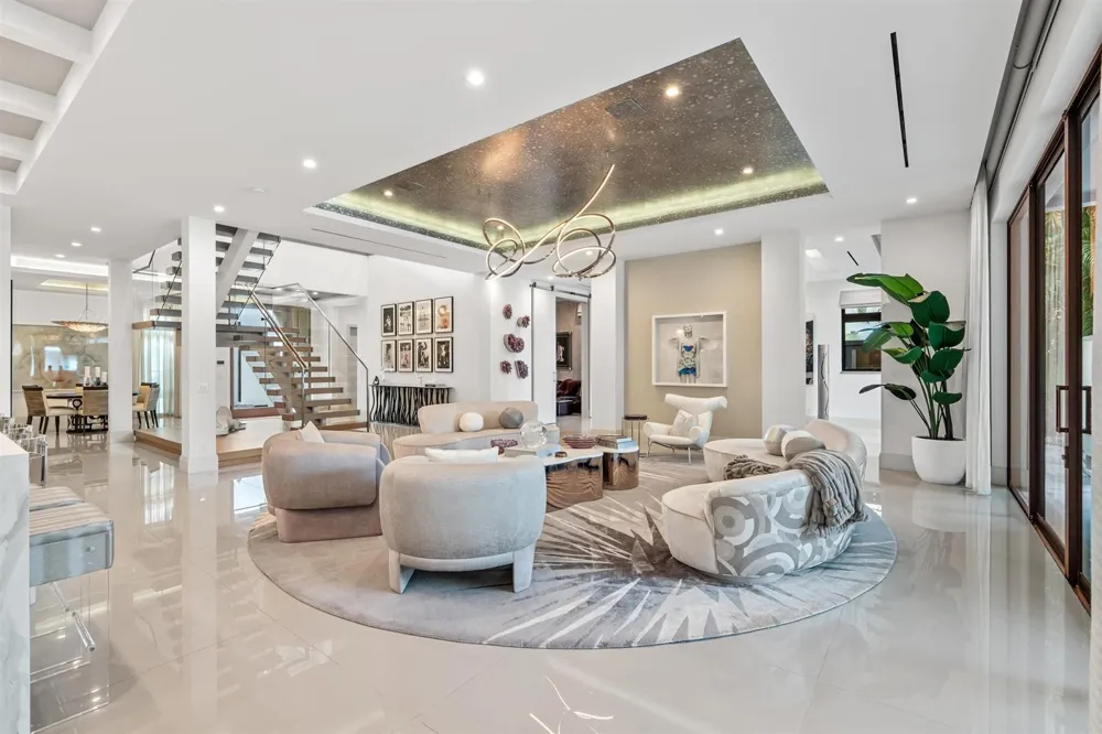 1040 S Ocean Boulevard Delray Beach, FL 33483