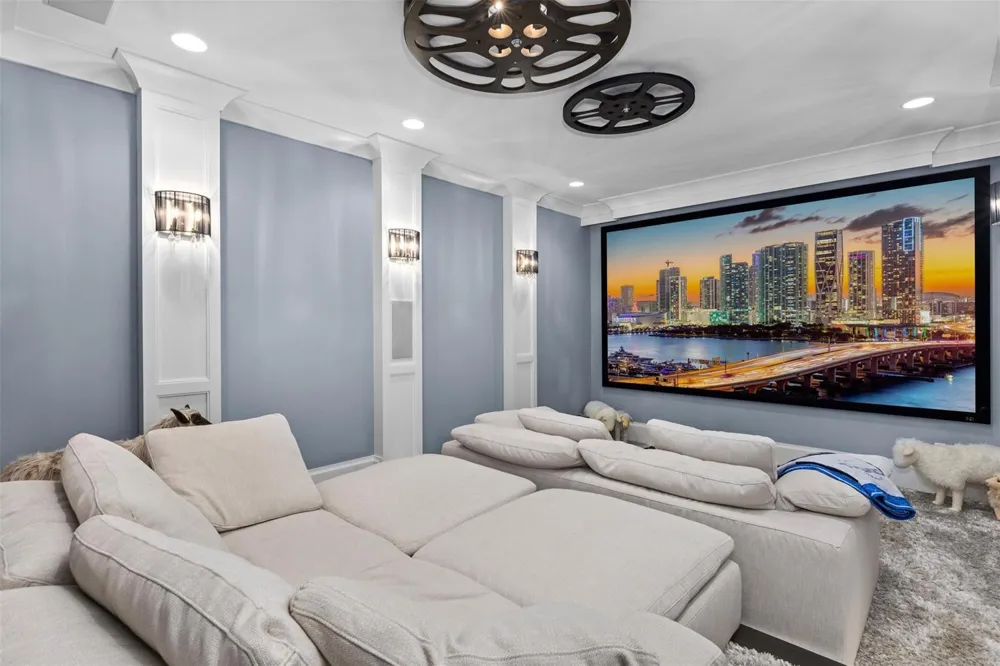 2317 Delmar Place Fort Lauderdale, FL 33301
