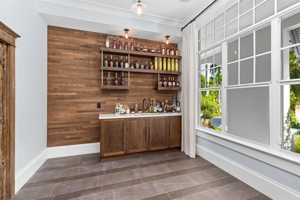 2317 Delmar Place Fort Lauderdale, FL 33301