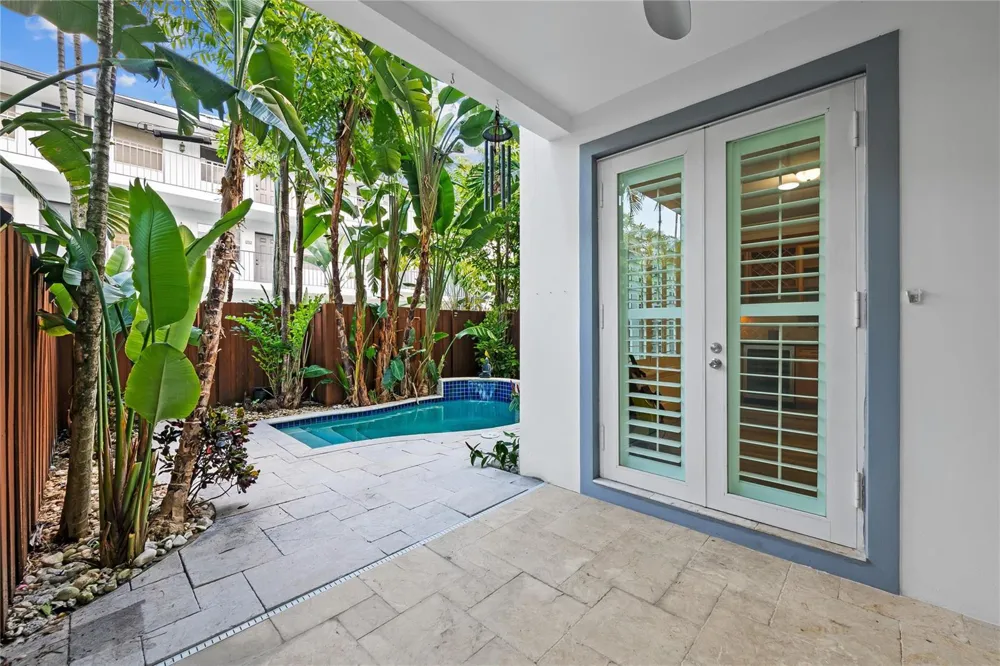 218 NE 15th Avenue #218 Fort Lauderdale, FL 33301